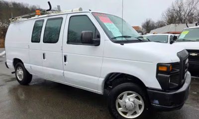 2012 Ford E-150