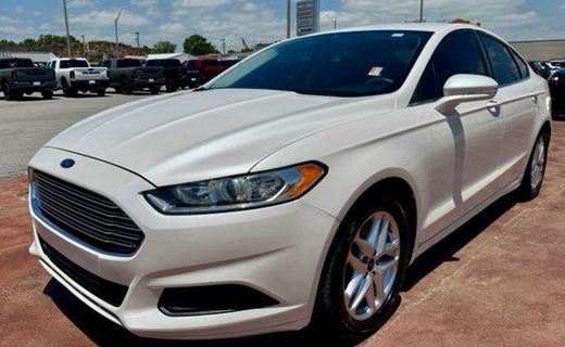 2013 Ford Fusion SE