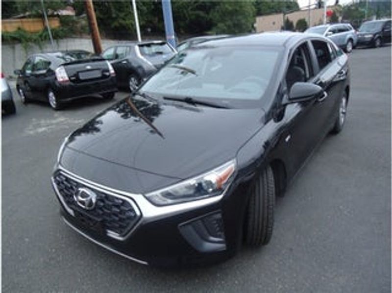 2020 Hyundai Ioniq — a typically priced live listing