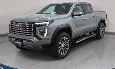 2024 GMC Canyon Denali