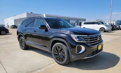 2025 Volkswagen Atlas 4Motion SE