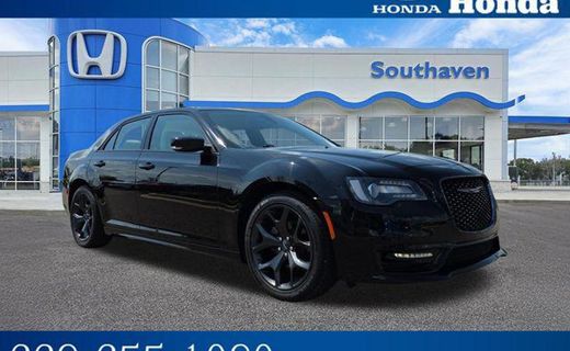 2022 Chrysler 300 Touring L