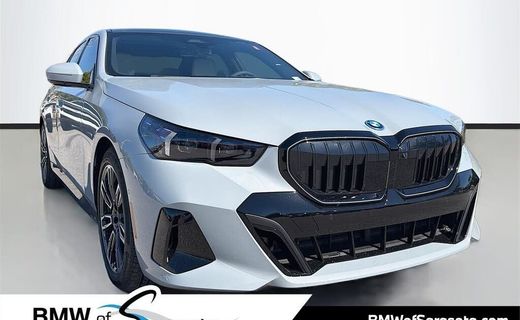 2026 BMW 550E xDrive