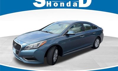 2016 Hyundai Sonata GL Middle LOW