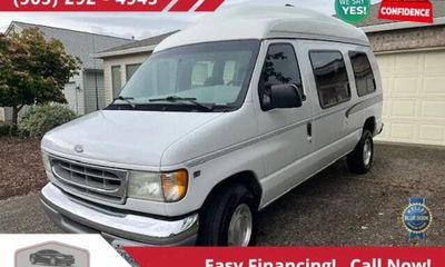 2002 Ford E-150 E 150
