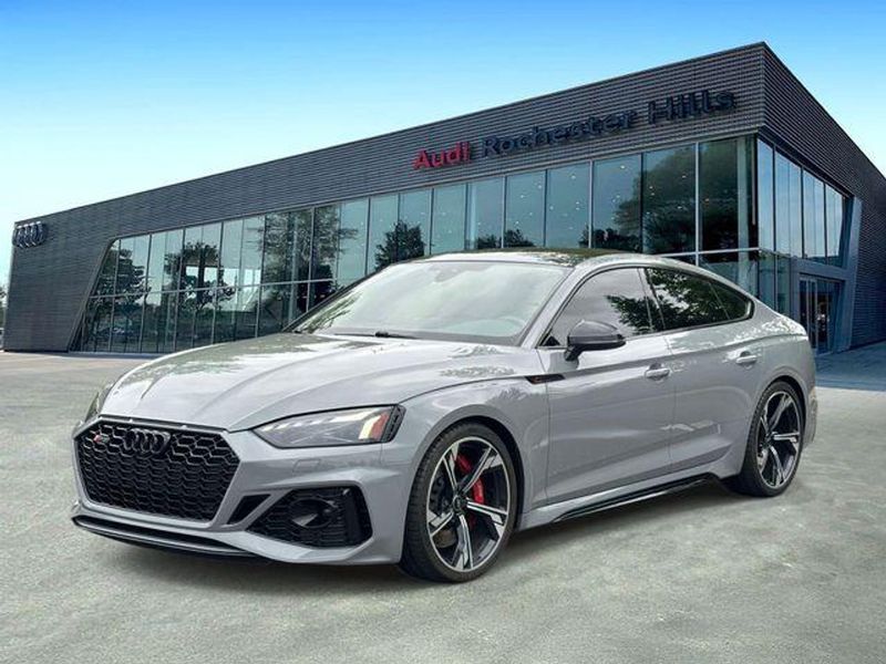 2022 Audi RS 5 — a typically priced live listing