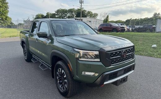 2023 Nissan Frontier