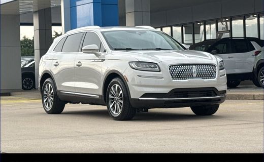 2022 Lincoln Nautilus Standard