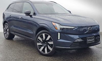 2026 Volvo EX90 Ultra