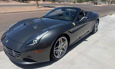 2015 Ferrari California T Roadster