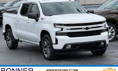 2020 Chevrolet Silverado RST
