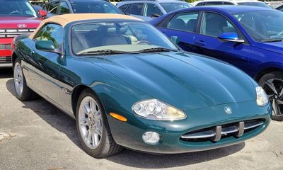 2002 Jaguar XK8