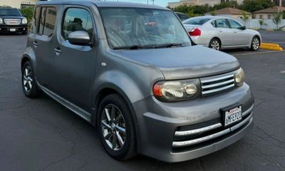 2010 Nissan Cube 18 S Krom