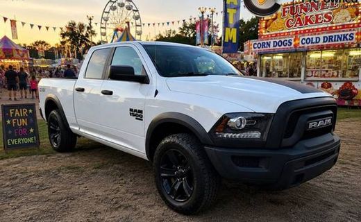 2022 Ram 1500 SLT
