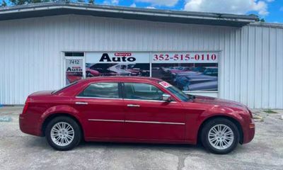 2010 Chrysler 300 Touring
