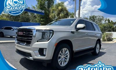 2023 GMC Yukon SLT
