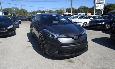 2019 Toyota C-HR LE XLE Limited