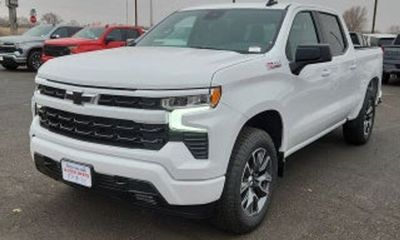 2024 Chevrolet Silverado ZR2