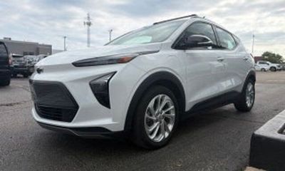 2023 Chevrolet Bolt EUV LT