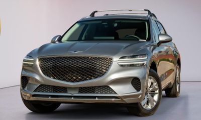 2023 Genesis GV70