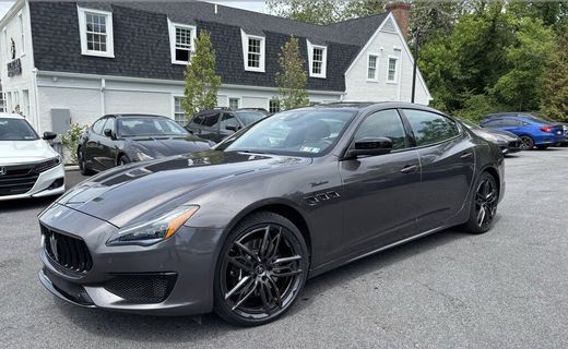 2022 Maserati Quattroporte Modena