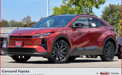 2026 Toyota C-HR SE