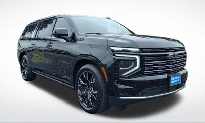 2025 Chevrolet Suburban High Country