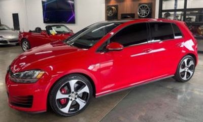 2016 Volkswagen Golf GTI 2 0T Base