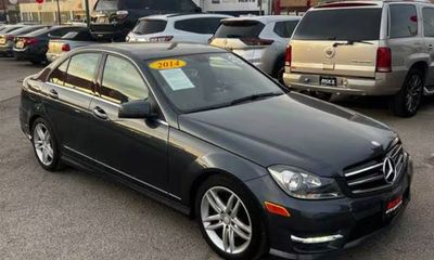 2014 Mercedes-Benz C-Class C250