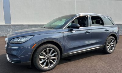 2022 Lincoln Corsair Standard