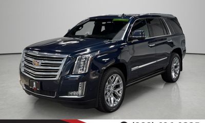 2017 Cadillac Escalade Platinum