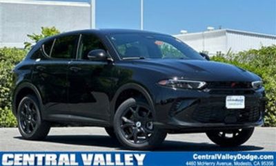 2026 Volkswagen Taos 4MOTION SE