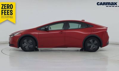 2024 Toyota Prius XLE