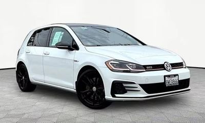 2021 Volkswagen Golf GTI S SE Autobahn