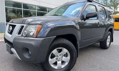 2010 Nissan Xterra S