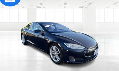 2013 Tesla Model S 60