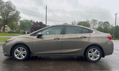 2017 Chevrolet Cruze LT