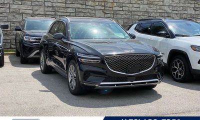 2025 Genesis GV70