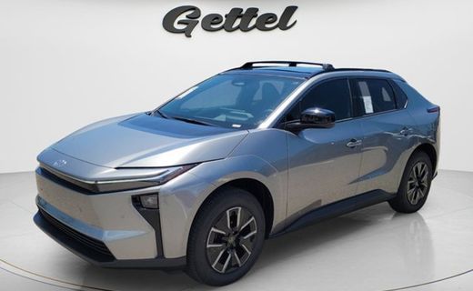 2026 Toyota BZ XLE Plus