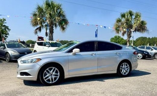 2014 Ford Fusion SE