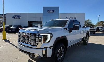 2024 GMC Sierra HD Denali