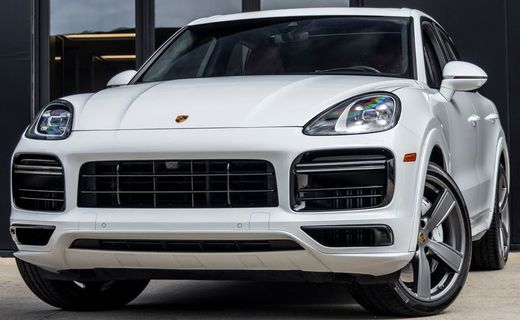 2023 Porsche Cayenne