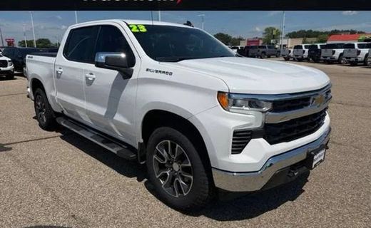 2023 Chevrolet Silverado LT