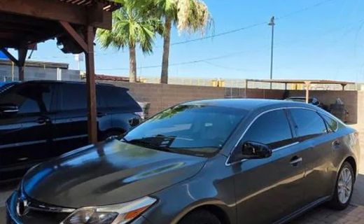 2013 Toyota Avalon XLE
