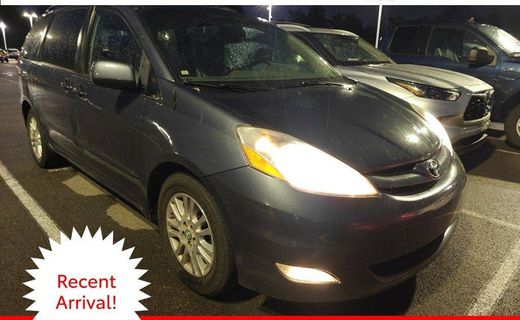 2008 Toyota Sienna XLE