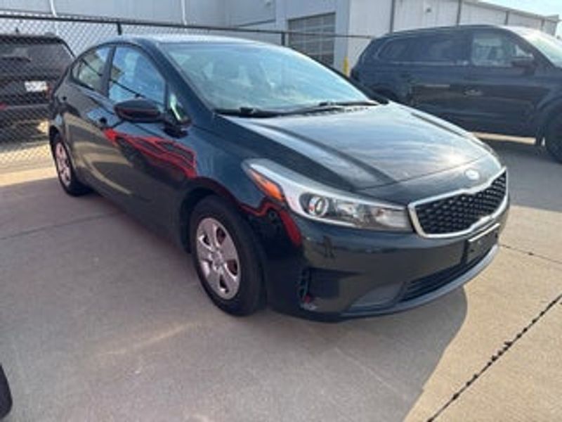 2017 Kia Forte — a typically priced live listing