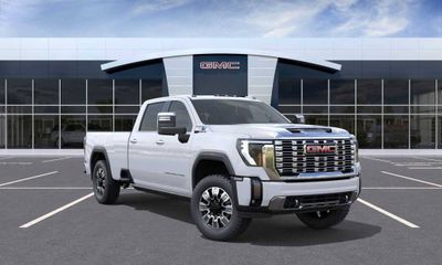 2025 GMC Sierra HD Denali