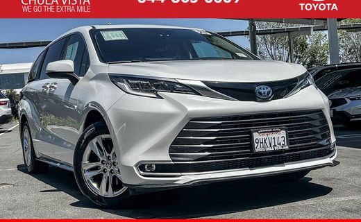 2023 Toyota Sienna Limited