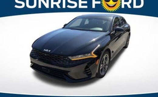 2022 Kia K5 EX
