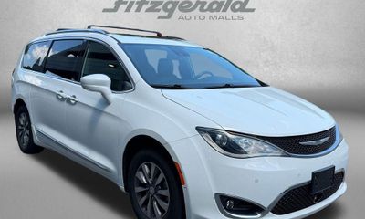2020 Chrysler Pacifica Touring L Plus